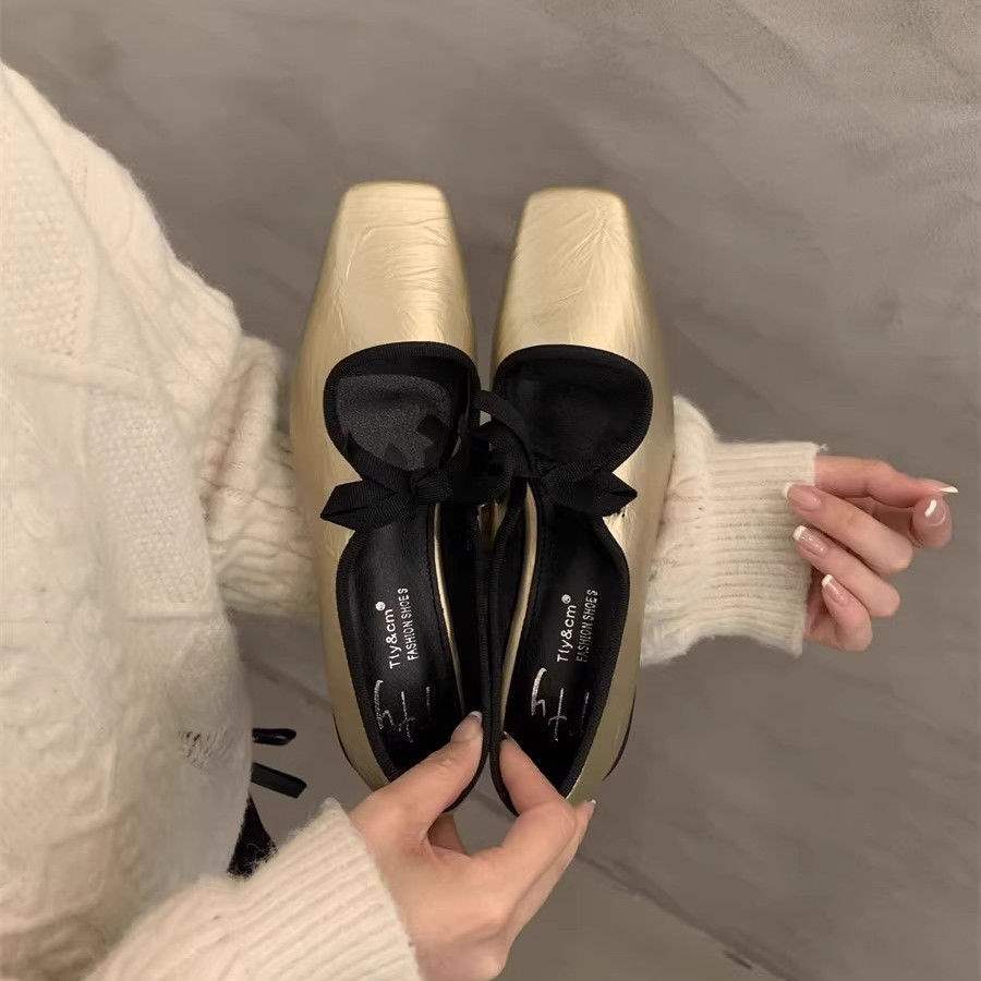 Retro French single shoes women's 2025 spring new shallow mouth flat bottom square head ballet shoes with Mary Jane shoes