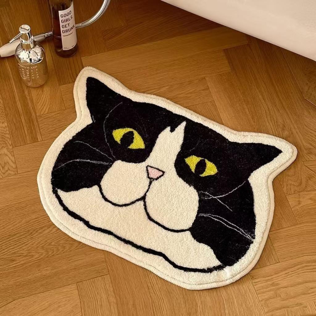 

Calico Cat Decorative Floor Mat - Soft, Cold-Proof, Skin-Friendly, Water-Absorbent Cushion for Living Room, Bedroom, or Bathroom. 40*60cm Fleece