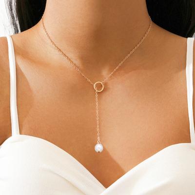 Fashion Temperament Trendy Women's Versatile Accessories, Simple Metal Circle Pearl Pendant Necklace