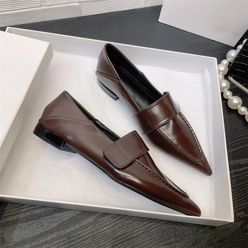 2025 New European and American Style Pointed Single Shoes Low Heel Niche Design Velcro Commuter Professional Shoes