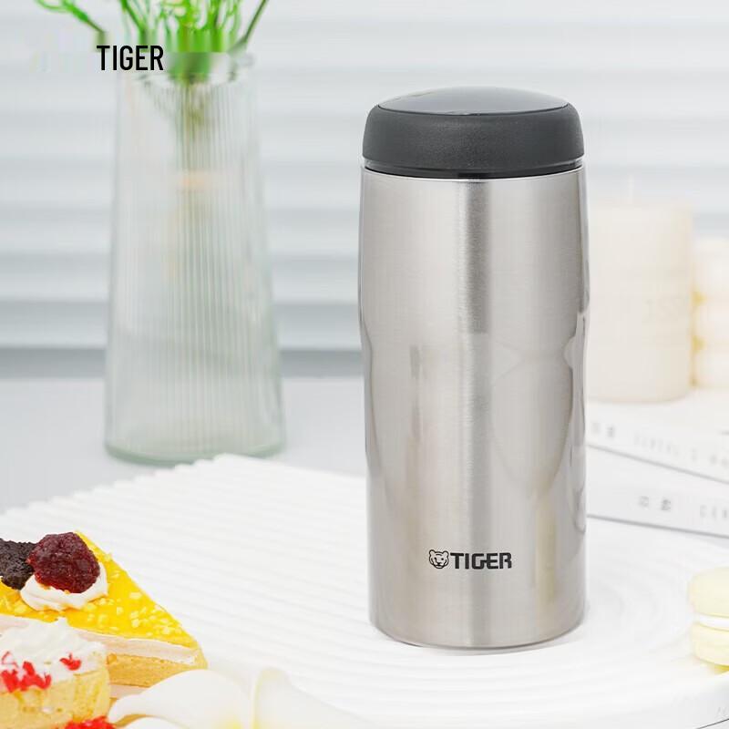 

TIGER MJA-B036 Insulated Stainless Steel Water Bottle