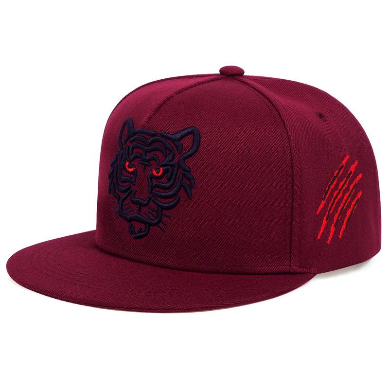 New Street Flat Brim Animal Embroidered Baseball Cap Men's and Women's Sunshade West Coast Hip Hop Tiger Head Cap
