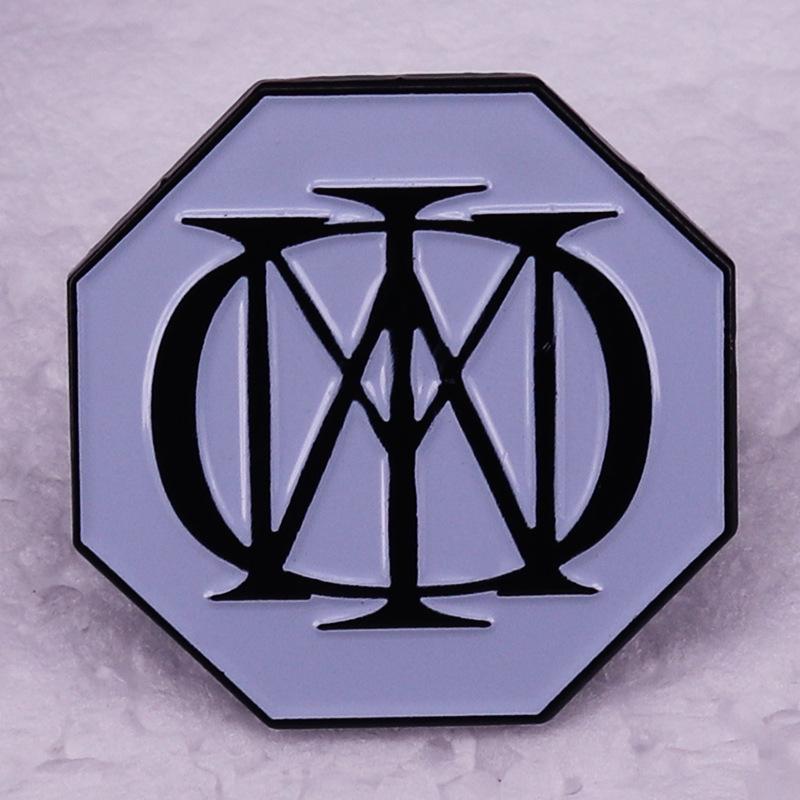 Брошь с символом метал-группы Dream Theater