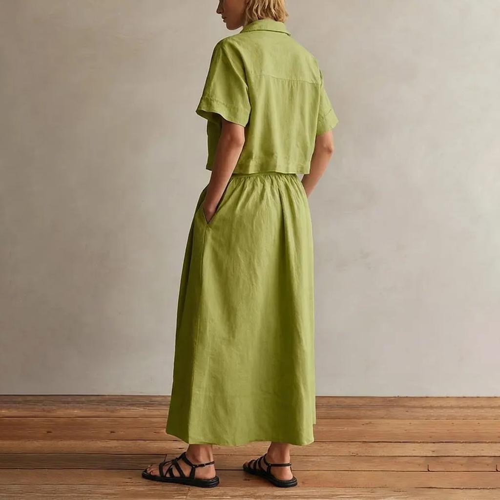 Women's Fashionable Casual  Short-sleeved Top And Skirt Set