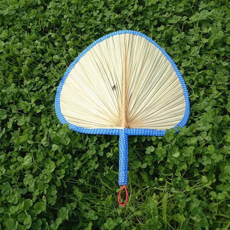 Summer Large Palm Leaf Fan, Banana Leaf Fan, Sunflower Fan, Traditional Hand-Woven Fan for the Elderly, Mosquito-Repelling, Cooling, Barbecue