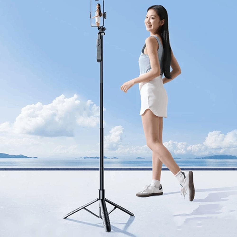 Portable Handheld Bluetooth Selfie Stick Adjustable Selfie Stick Tripod  Home
