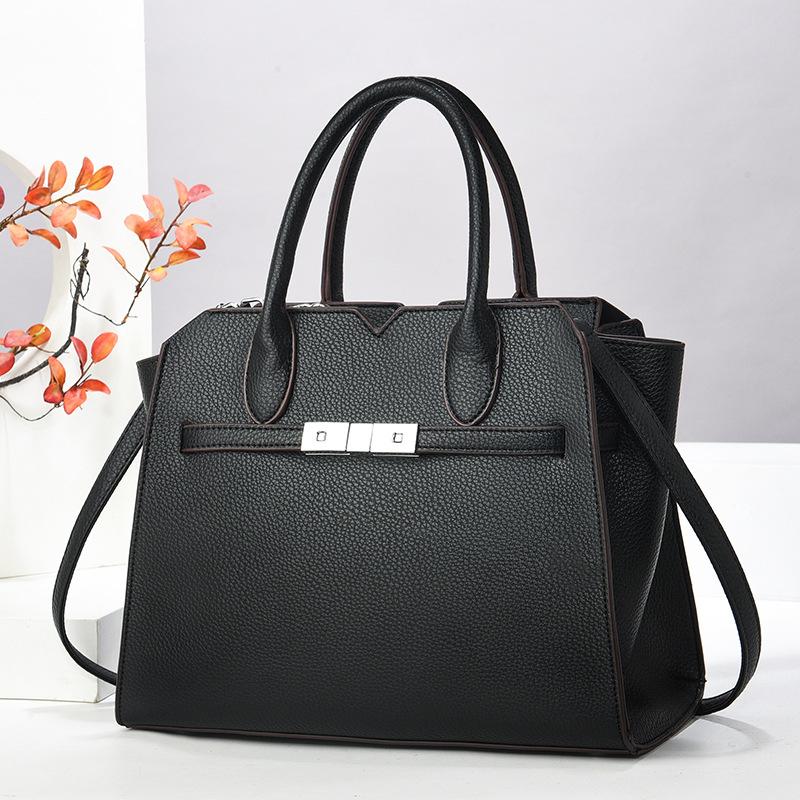 [Classic Women's Bag]  New Fashion Light Luxury Women's Bag Large Capacity Belt Portable Shoulder Bag