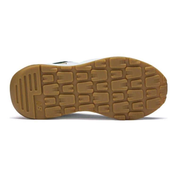 New Balance Slip Resistant Durable Low Top Kids Running Shoes Kids Running Shoes Light-Green GC5740PT