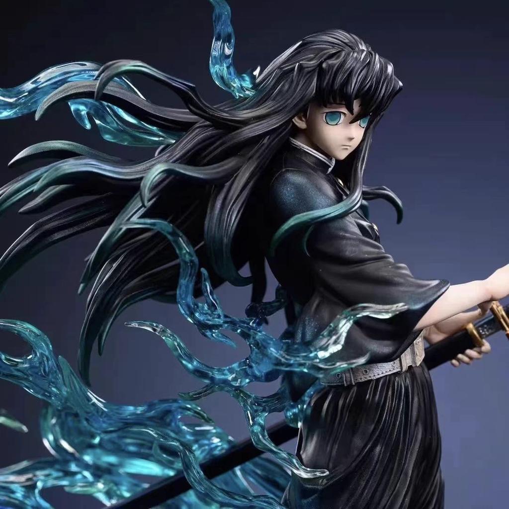 Muichiro Tokito Pilastro del Sole Demon Slayer Statuetta Anime 9.84 Pollici/25 cm PVC mobile Preferiti Posizione di Combattimento Giocattoli Regali Durevoli
