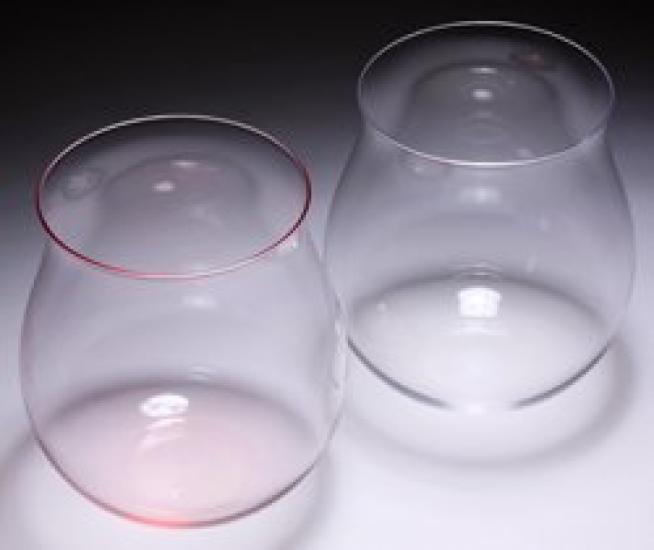 Shotoku Burgundy Red and White Set of 2 In Wooden Box Glass/Usuhari