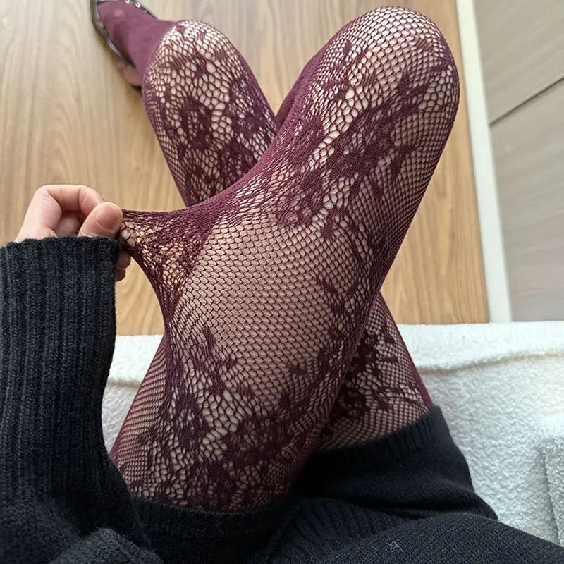 Hollow Flower Pantyhose Lace White Stockings Retro French Black Silk Girl Fishing Net Socks Jacquard Base Socks