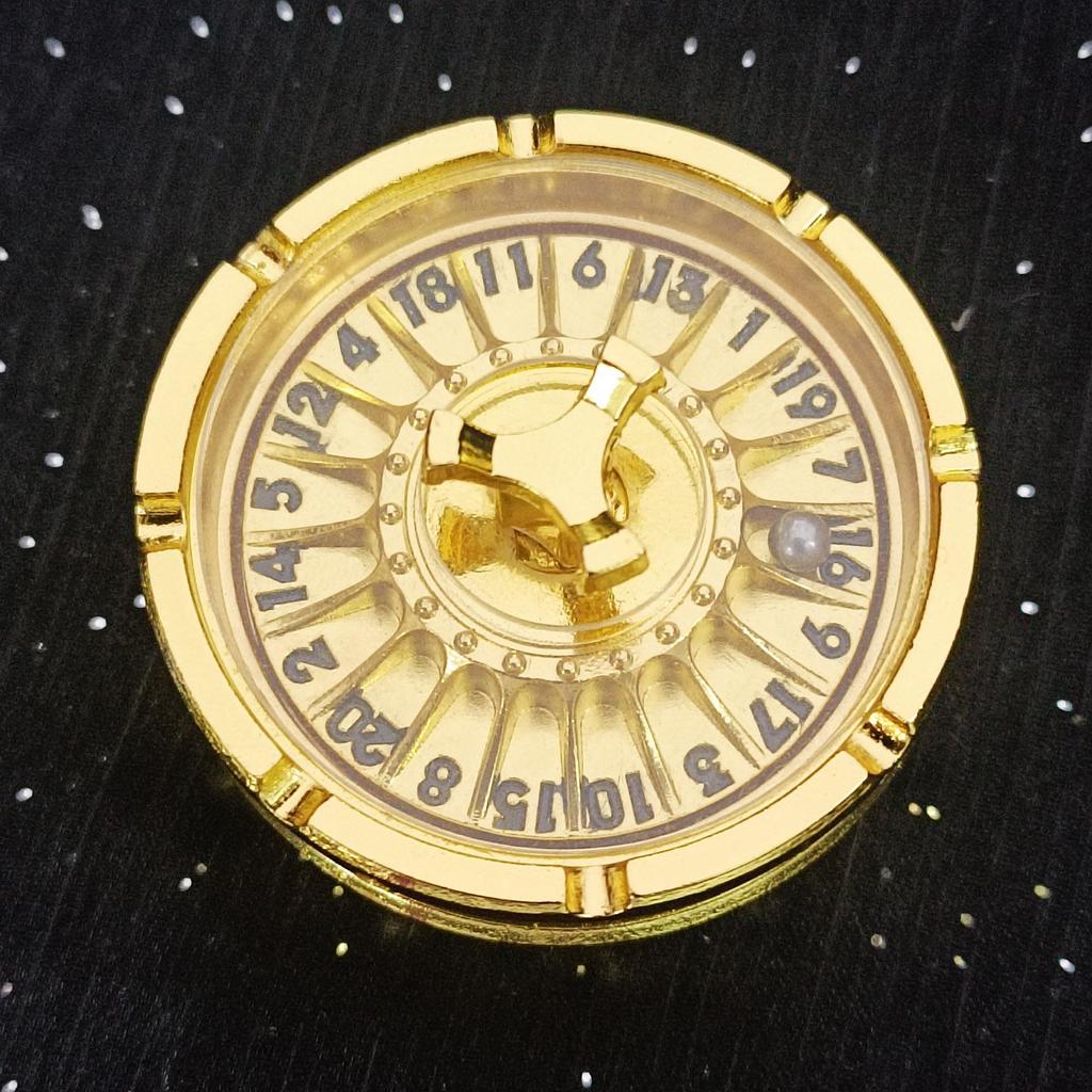 Rotating Metal D20 Dice Ball for DND Tabletop Games and Accessories