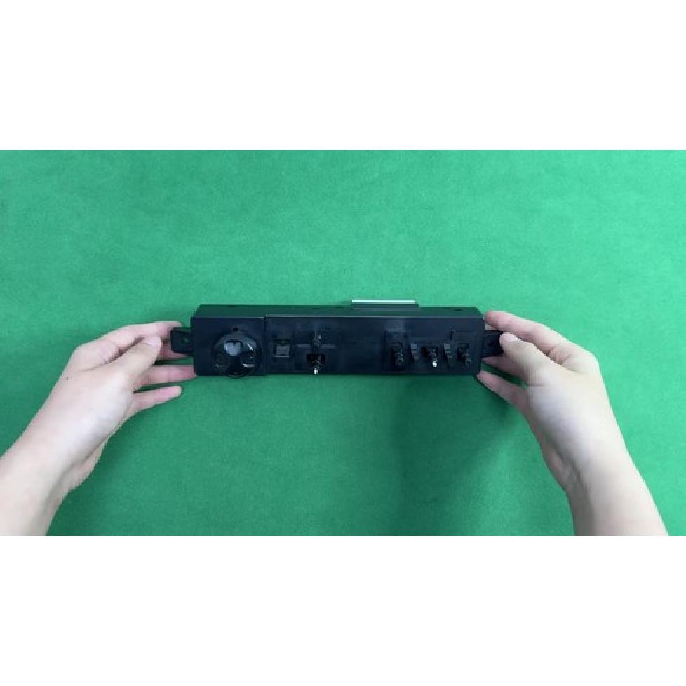 1X Power Seat Switch Front Left Driver For 2013-2018 Hyundai Santa Fe XL 3.3L