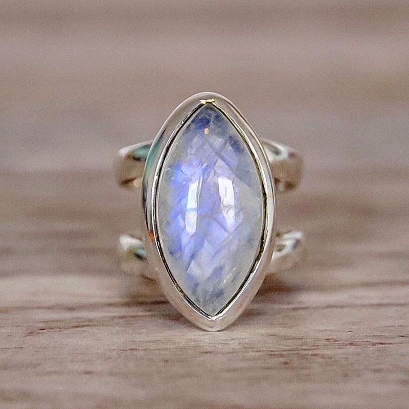 Vintage Punk Style Antique Silver Moonstone Ring Wholesale European And American Hot Selling Jewelry