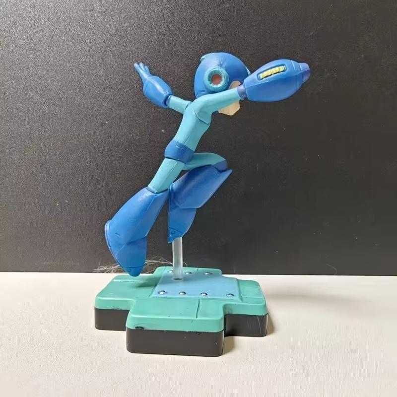 Anime Games Rockman Figures Mega Man Desktop Ornament Model Computer Case Decoration Boy Toy Collectible Festival Gift