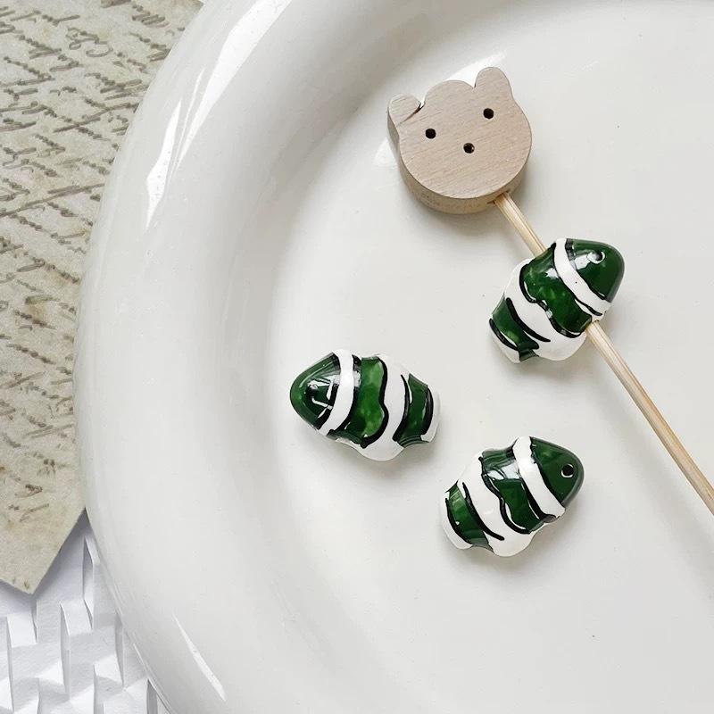 1Pc Stripe Painted Cute Small Fish Beads Charms Ceramic Spacer Loose Beads For Jewelry Making Diy Bracelet Accessories