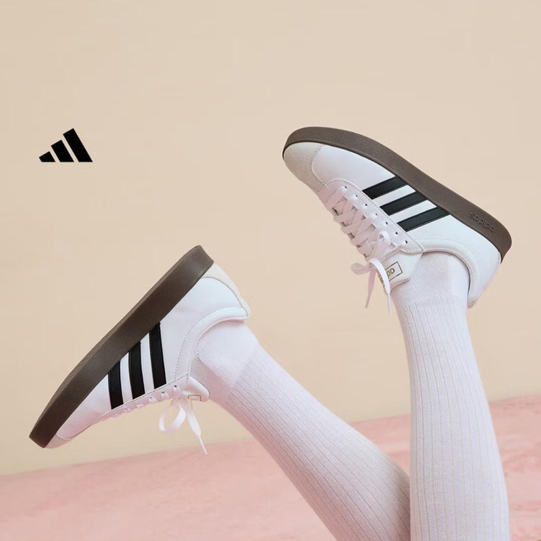 

Adidas Обувь с Т-образным верхом VL COURT Винтажные Повседневные Кроссовки Тренировочная обувь Adidas JQ2470 35.5 белый