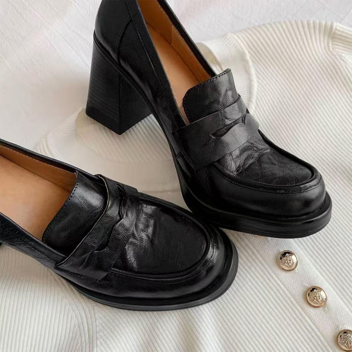 

Retro thick-heeled loafers one-pedal single shoes high-heeled commuter Mary Jane small leather shoes 40 чорний