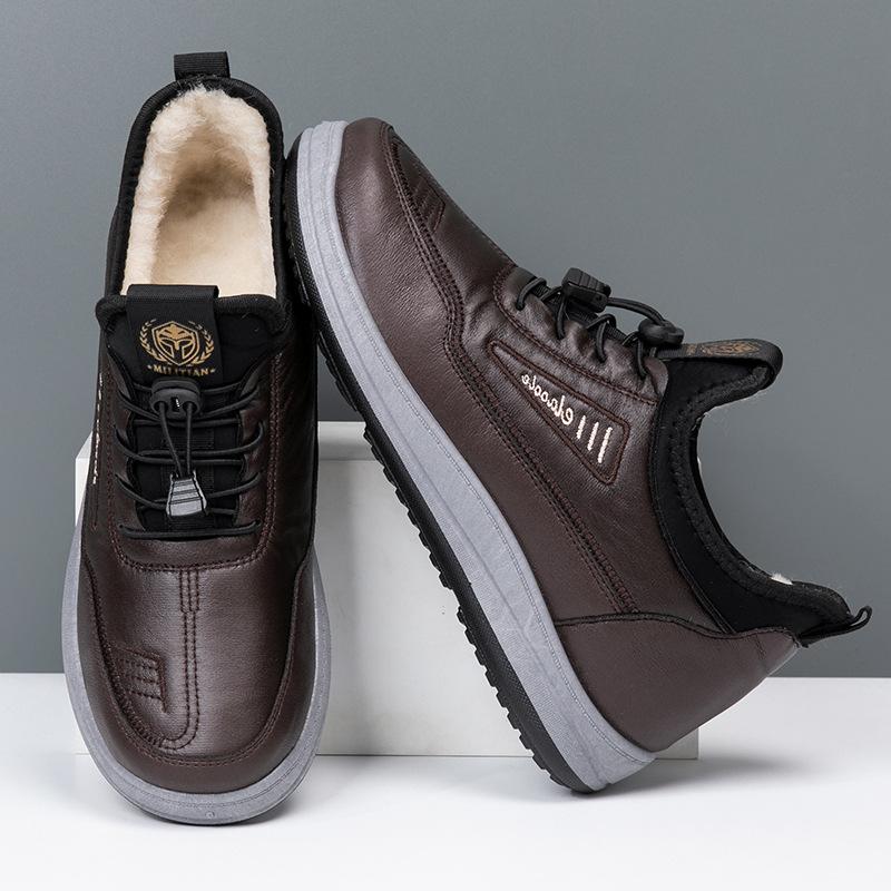 Winter Faux Fur Lined Snow Boots for Men Warm Lace-Up Water Resistant Short Ankle Booties Men's Casual Non-Slip Comfortable Outdoor Walking Work Shoes