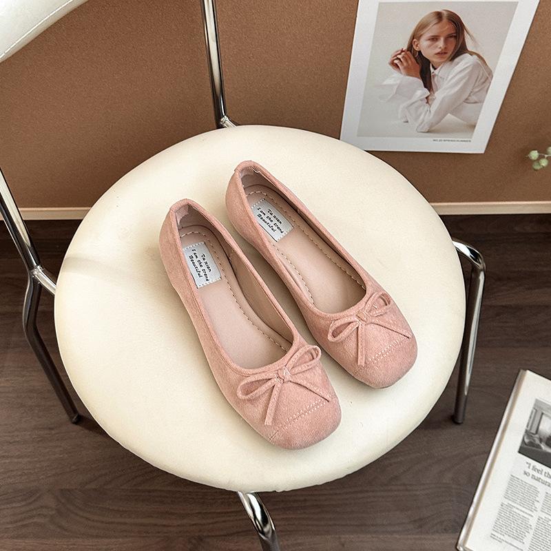 French retro flat-soled ballet shoes women's summer new suede commuting shallow mouth flat-soled single shoes soft-soled grandma shoes