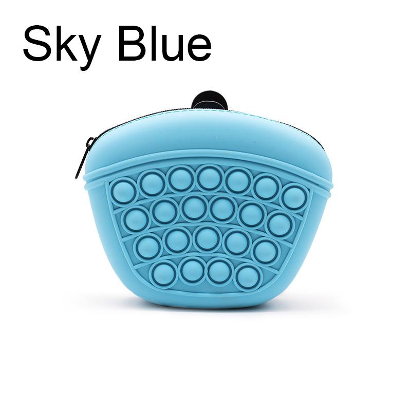 

Pet Training Silicone Bag Can Store Dog Food Outdoor Portable Dog Training Dog Feeding Waist Pack Dog Snack Bag небо синє кольору