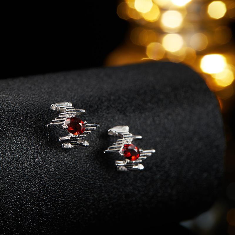 

Natural Gemstone Color Treasure S925 Sterling Silver Stud Earrings Women S Heartbeat Niche Design Earrings Earrings