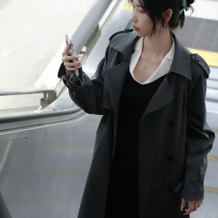 Extra Langer Grauer Trenchcoat für Große Frauen - Frühjahr/Herbst 2025 Kollektion