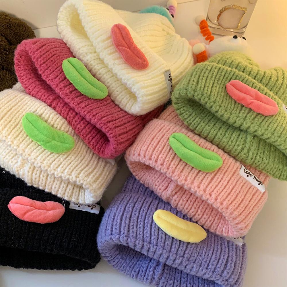 Ugly cute funny cartoon sausage mouth wool hat female autumn and winter warm cute big head circumference knitted ear protection hat tide