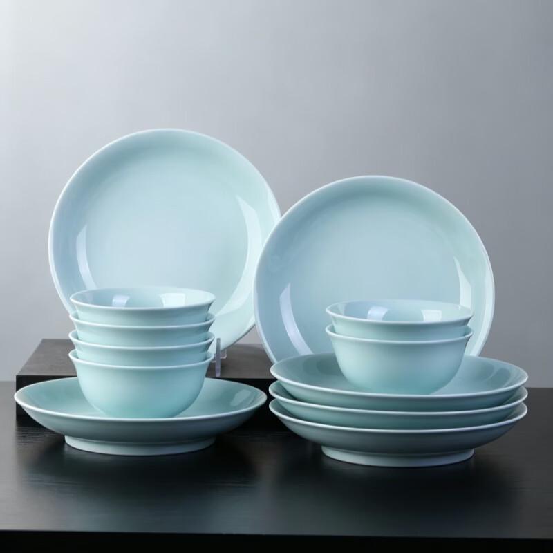 Jingdezhen Underglaze Celadon Ceramic Dinnerware Set