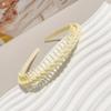 Modisches, gedrehtes Kreuz-Stirnband aus Kunststoff für Frauen und Mädchen mit Zähnen, rutschfest, flexibel, Gesichtswasch-Haar-Styling-Zubehör, neu