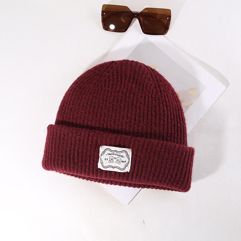 Autumn and Winter Warm and Windproof Knitted Hat Fashionable Versatile Face Small Wool Hat Fashionable Trend Cold Hat