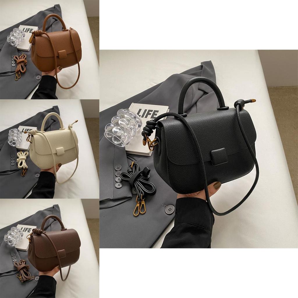 Korean Style Handbag Women 2023 New Autumn Winter Vintage Fashion Square Bag High-end Small Batch Design Shoulder Bag