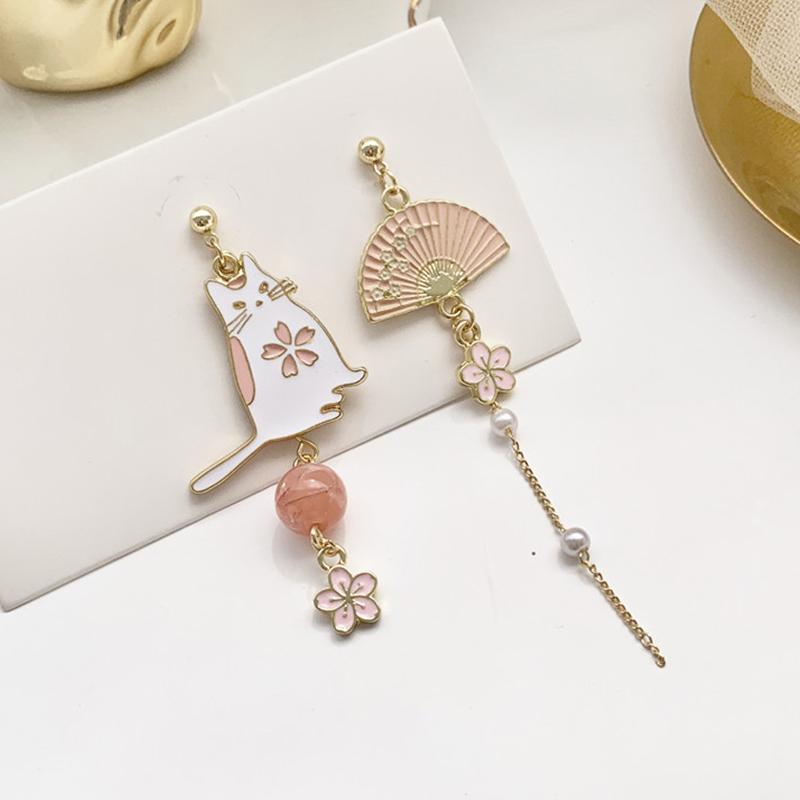 Vintage Chinese Style Flower Fan Earrings for Women Cute Asymmetrical Crane Cat Drop Earring Girls Party Daily Fashion Jewelry