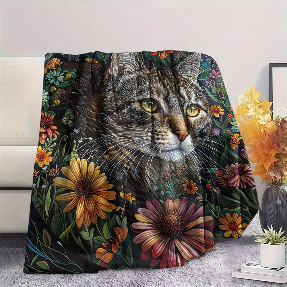 Tabby Cat Print Flannel Blanket, High quality Comfortable for All Seasons, Home Decor, Warmth and Comfort, Perfect for Christmas Gifts