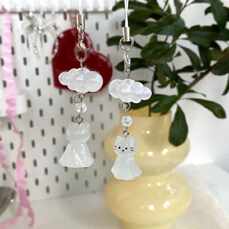 Fashionable Cat and Cloud Phone Lanyard Keychain Hanging Ornament Resin Texture Key Accessory for Various Occasion