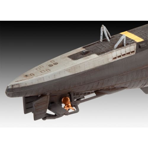 Revell 1/350 German Submarine Type 7 C/41 Plastic Model 05154