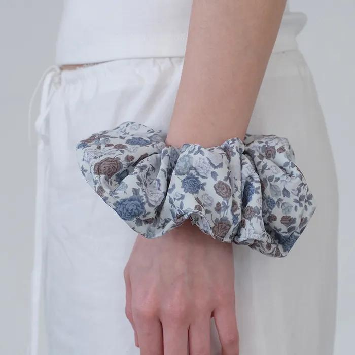 Flower Silky Hair Scrunchie (2color)