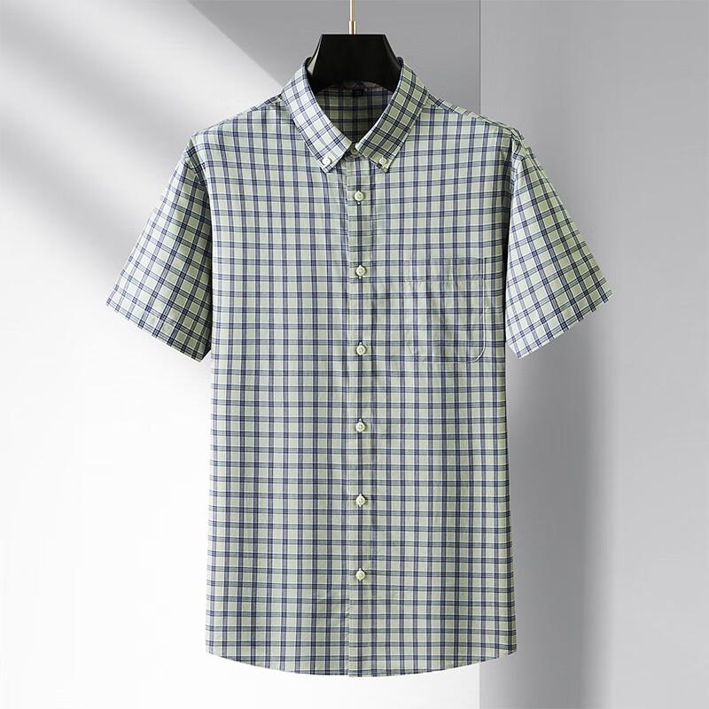 

Men s Plus Size Plaid Short Sleeve Shirt 215/8XL