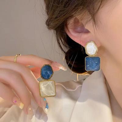 New Fashion Vintage Resin Geometric Drop Earrings for Women Charms Pendant Jewelry Party Gifts