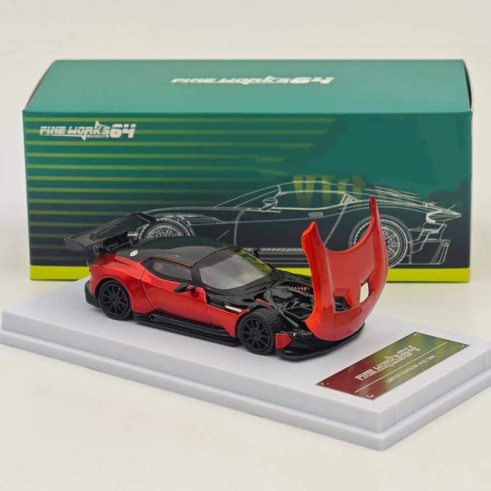 

Fine Works64 1/64 Scale Vulcan Collectible Diecast Model - Open Hood, Metal Base, 999 - Unit Limited, 14+