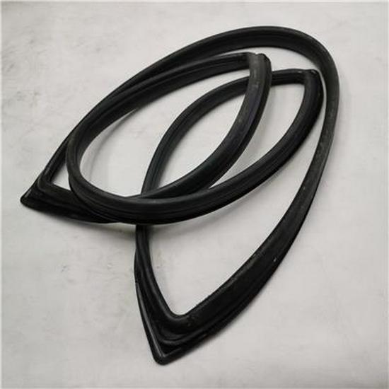 Foton Front Windshield Sealing Strip L0521020008A0