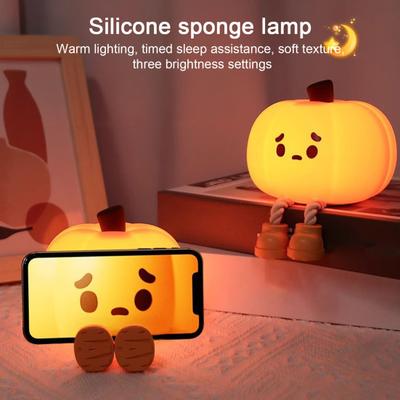 Halloweenowa lampka nocna w kształcie dyni, miękkie światło, funkcja timera, bezprzewodowa, ładowalna, ściemnialna, silikon