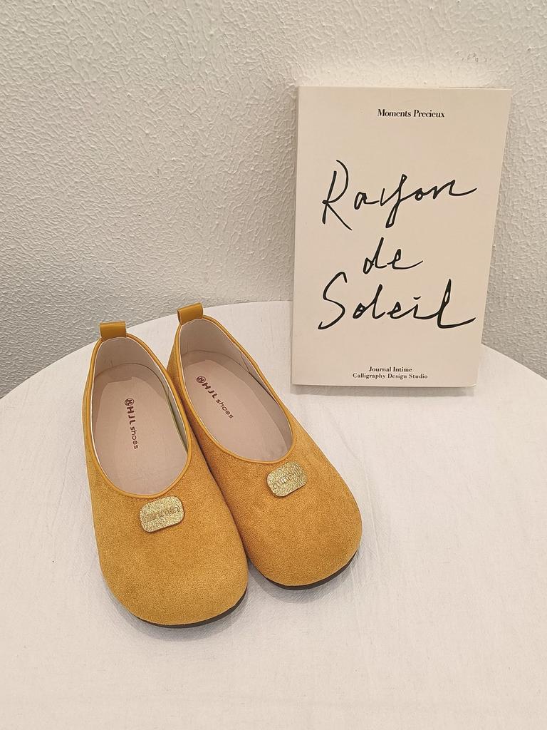 Women's Shoes French Retro Shallow Mouth Doudou Single Shoes Women's Outer Wear 2025 Summer New Soft Leather One Pedal Flat Bottom Mary