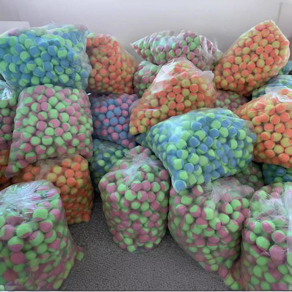 Sticky Target Ball - Indoor Hand-Thrown Stress Relief Toy for Kids and Parents