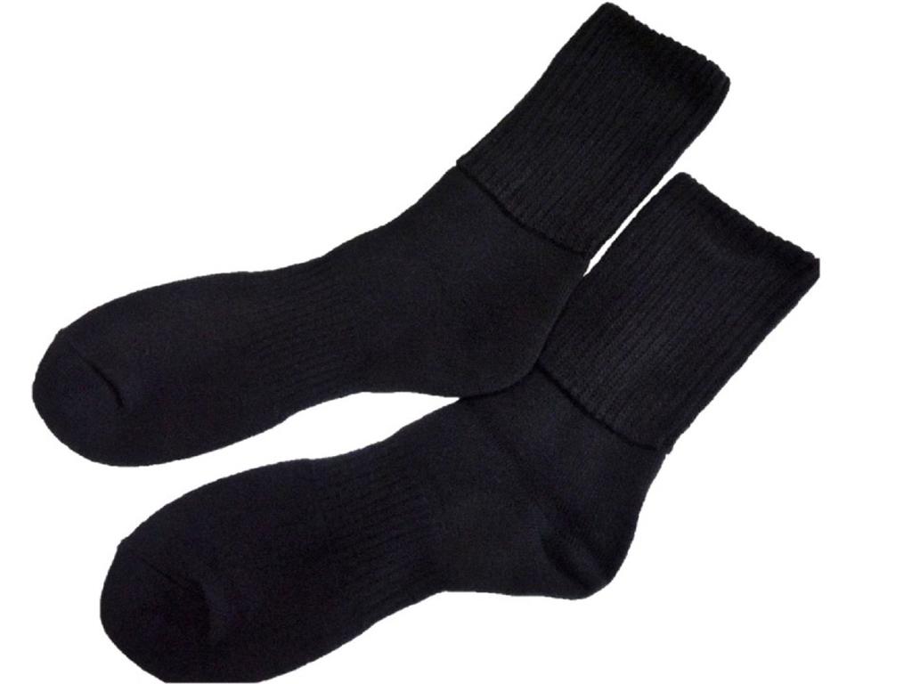 Olive Sara Fluffy Socks for Men (Black)