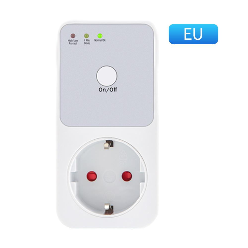 Automatic Voltage Protector Socket AC 220V Power Surge Safe Protector Voltage Current Detector Relay EU FR US UK Plug Switcher