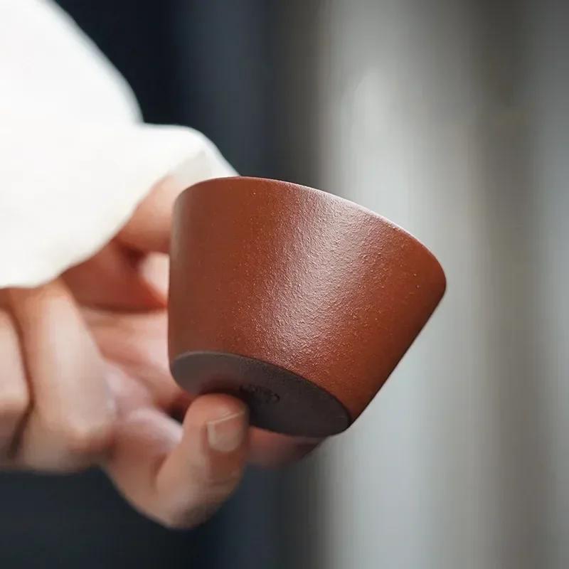 

1 шт. Китайская чашка для чая из исинской фиолетовой глины, ручной работы, чайная чашка, чайная пиала из исинской глины, мастер-чашка, дорожная чашка для медитации, аксессуары для чайного набора Teacup