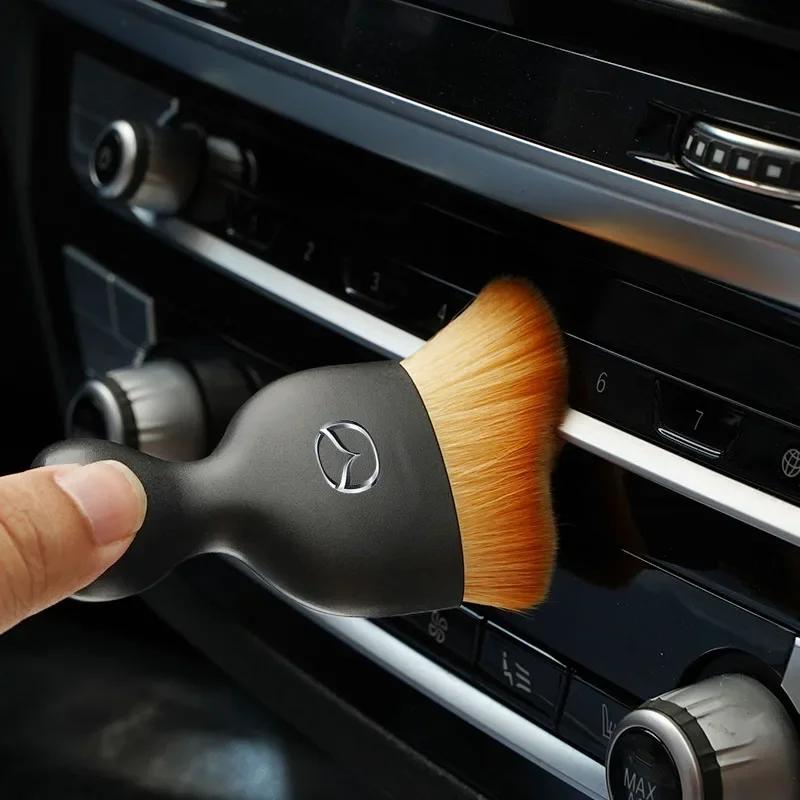 2025 Hot Car vent cleaning soft brush with shell car interior cleaning tool For Mazda 3 6 CX5 2 CX3 CX9 MX5 RX8 Axela Demio Aten