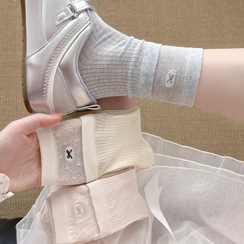 Women's Ballet-Style Mid-Calf Cotton Socks, Spring/Summer Collection, White with Cute Bow Embroidery, Miu Style.