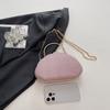 Banquet portable small bag women's 2026 new popular fashion chain dinner bag temperament versatile women's messenger bag